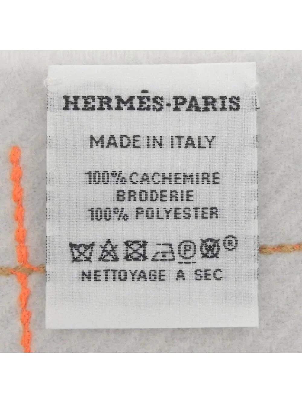 Hermes Clan Brode Roulis Nnu Cashmere 100% Logo Embroidery Scarf with Fringe